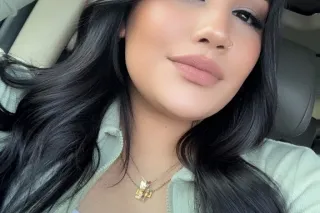 I'm available 24/7🥰😻 - Image 4