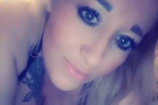 “Craving a filthy, no-limits blonde who’ll drain you dry tonight 😈💦 Your wallet & balls are about to thank me.” - Image 1