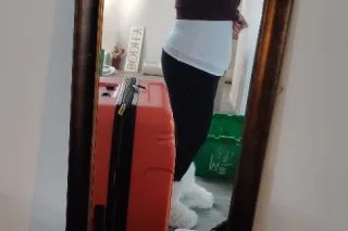 🎀WANT A TEASE OR SATIFACTION ON MY KNEES🎀 - Image 1