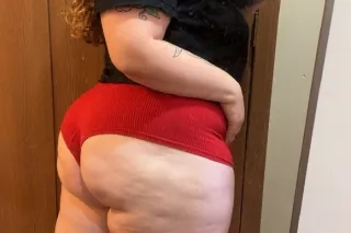 I am 35 Years older Hot and Sexy MiLF 👙Ready To Host💕Incall📞Outcall🚗Car Date🚗Available 24/7 - Image 8