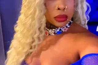 ⚠ DANGEROUS CURVES AHEAD ⚠ 💦💦 - Image 1