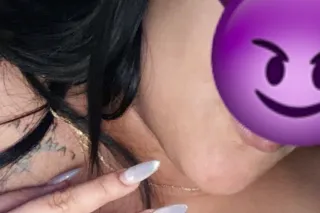 sexy latina😈😈😈 - Image 1