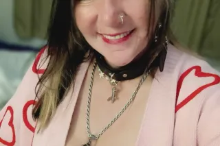 LOVE IS IN THE AIR AND I GOT A WHOLE LOT OF LOVE TO GIVE.... - Image 2